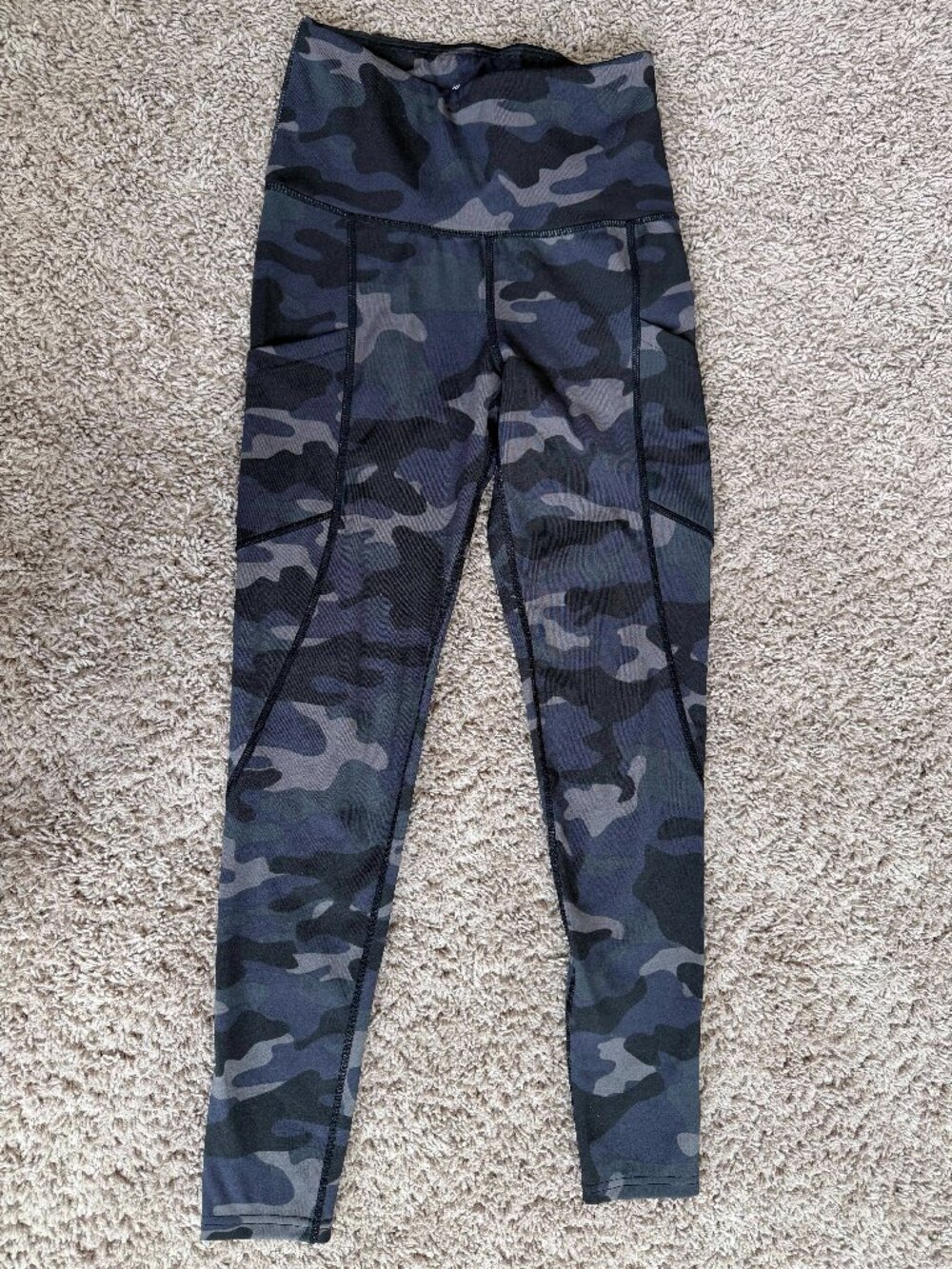 BSP Better Sports Performance Grey Camo Leggings Small EUC